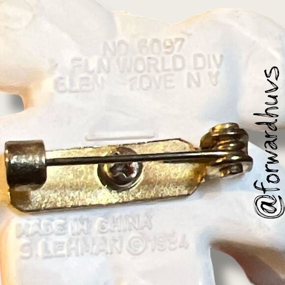 Bundle Sale 3 for $15 | 1980s Valentines Mouse with Hearts - Picture 5 of 7